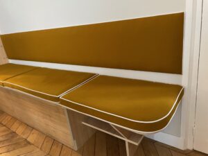 Banquette sur mesure avec toile de coton Pierre Frey